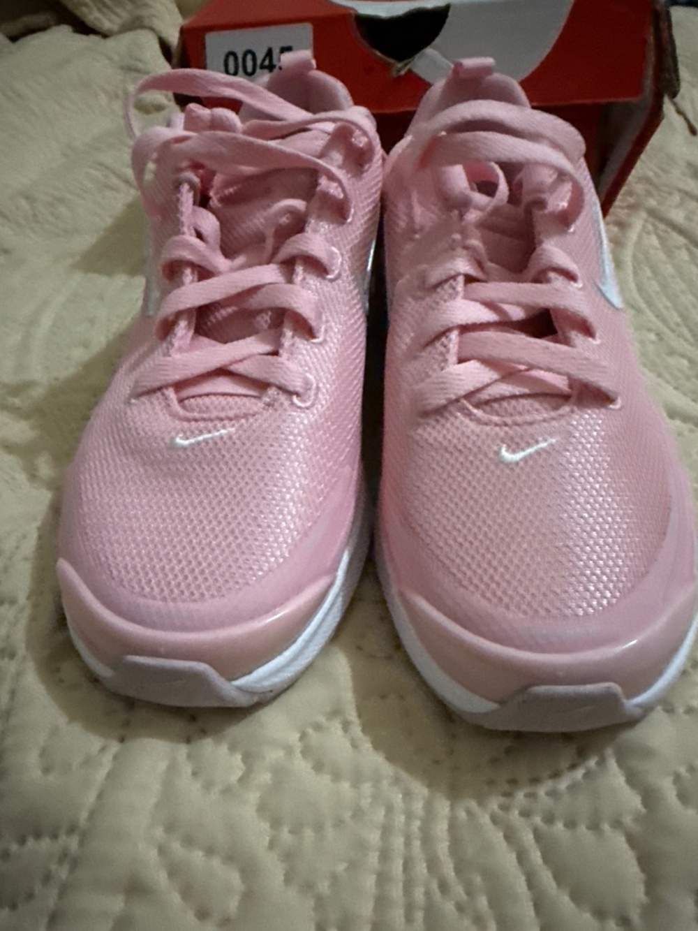 Women’s 7 Nike Airnax